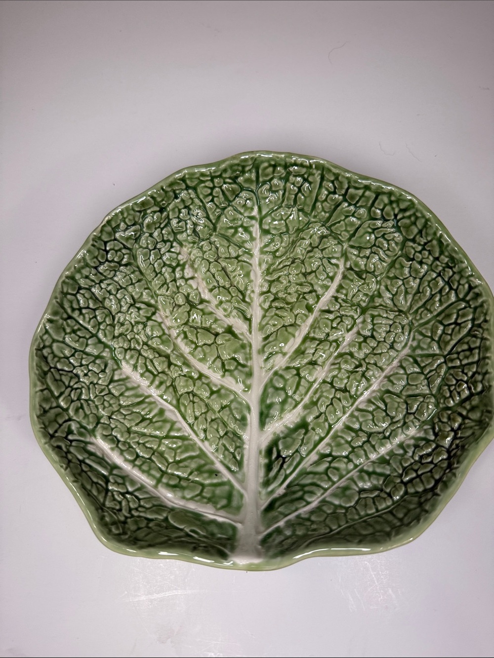 Green Cabbage Leaf Ceramic Decorative Plate